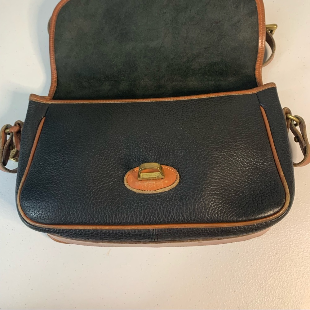 Dooney & Bourke Vintage All weather Leather Bag - Picture 11 of 15